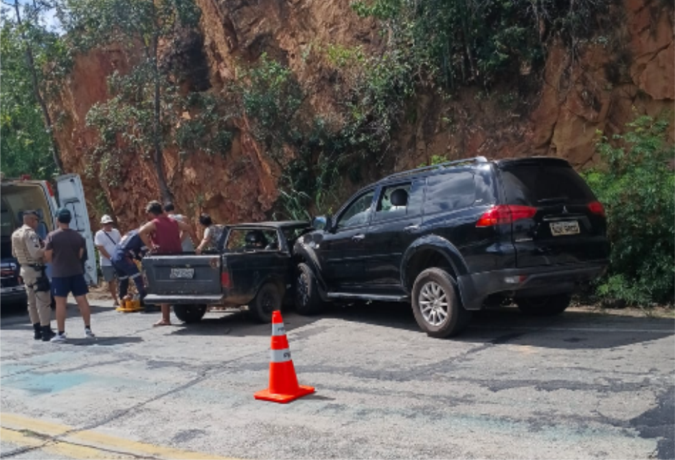 Acidente é registrado na BA-148 durante o feriado do Dia do Trabalhador