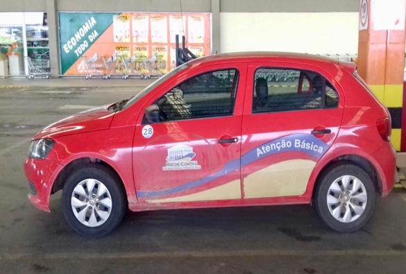Rio de Contas: Veículo da Atenção Básica é flagrado sendo usado para parente de funcionário realizar compras