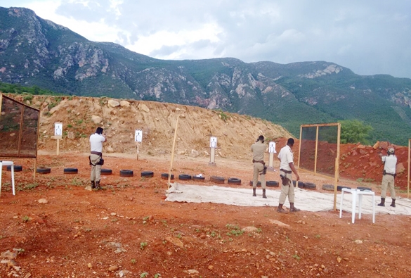 Livramento: Policiais lotados na 46ª CIPM recebem instrução de tiro