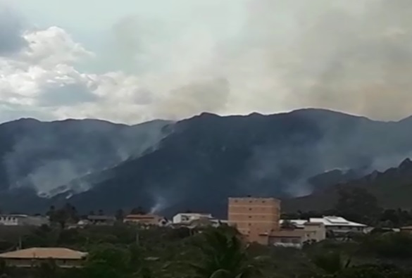 Novos focos de incêndio aparecem na Serra das Almas, na Chapada Diamantina 
