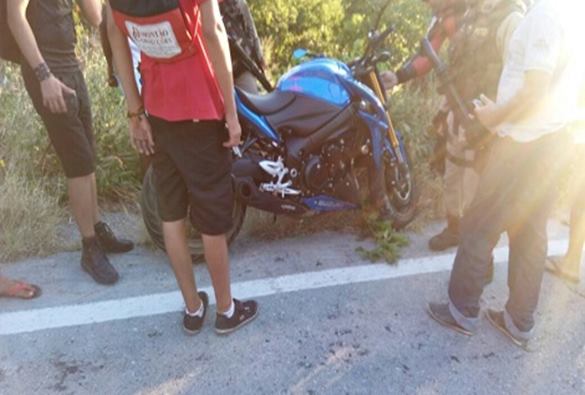 RIO DE CONTAS: Mulher fica ferida em acidente de moto de alta cilindrada na Serra das Almas