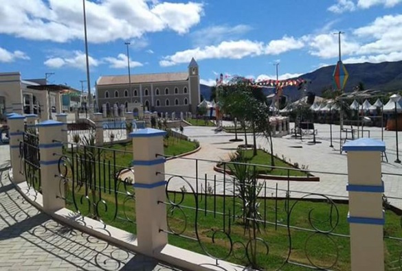 Guarda Municipal de Paramirim recupera oito celulares roubados