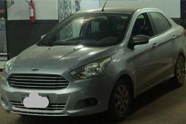 Polícia Militar Recupera Ford Ka com Restrição de Furto em Ituaçu