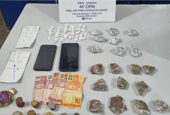 Homem é conduzido à Delegacia por tráfico de drogas 