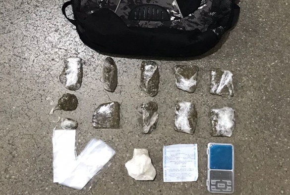 Polícia Militar encaminha indivíduo para delegacia por tráfico em Livramento