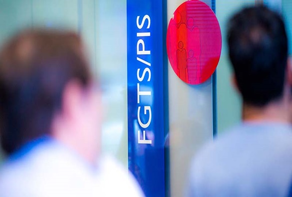 Senado aprova proposta que permite saque do FGTS a quem pede demissão