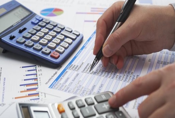 Mais de trinta por centro dos inadimplentes devem R$ 500 ou menos