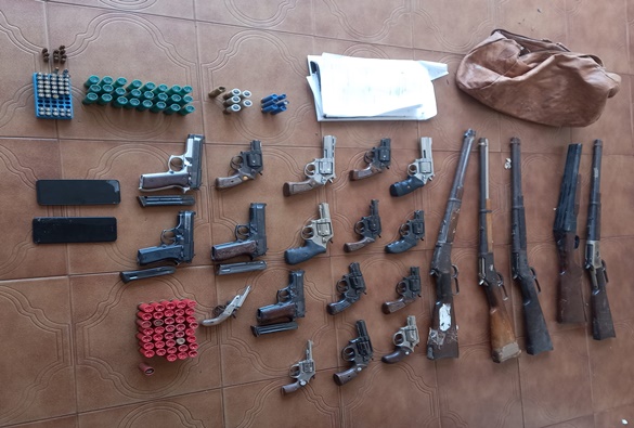 Policiais militares investigados por homicídio em Brumado são alvos da 'Operação Falso Perfil'