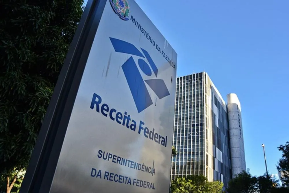 Receita Federal desmente fake news sobre fiscalização de Pix 