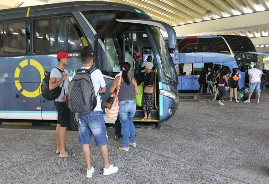 Agerba libera transferência de passagens entre passageiros no transporte intermunicipal da Bahia