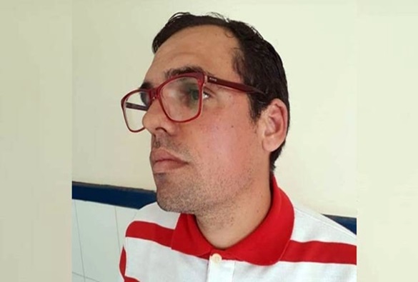 Repórter e humorista acusa prefeito de Morro de Chapéu de agressão; caso vai parar na delegacia