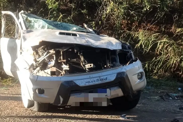 Brita na pista provoca acidentes e morte de idoso na BA-263 em Jacaraci