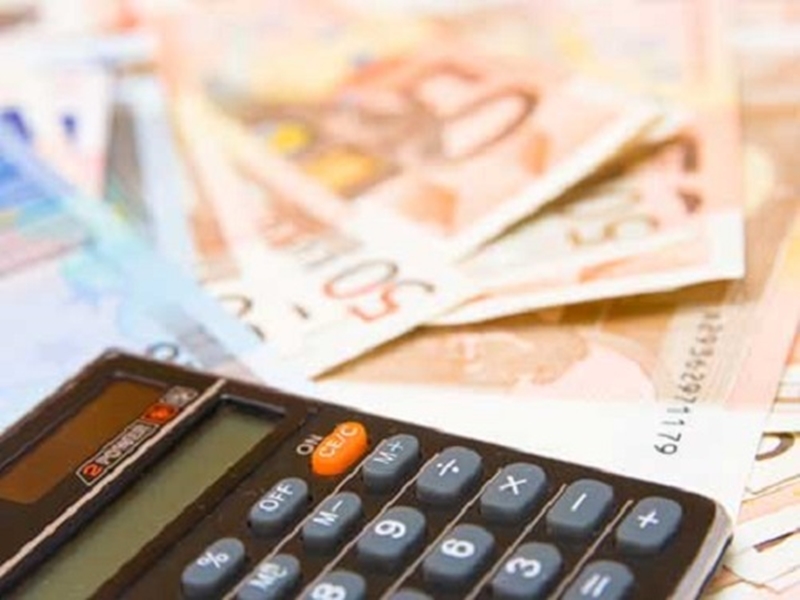 Proposta de aumentar contribuição previdenciária atinge 70% dos servidores