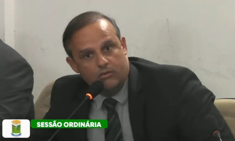 Atuação da Embasa e reclamações sobre falta de água são levadas à Câmara de Livramento