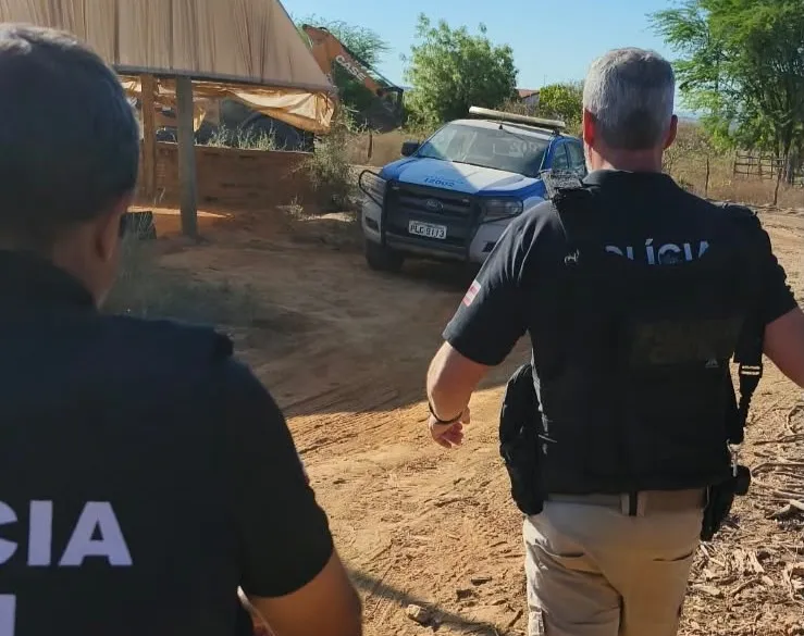 Homem é preso por estupro de vulnerável em Livramento de Nossa Senhora; crimes foram relatados em mensagens