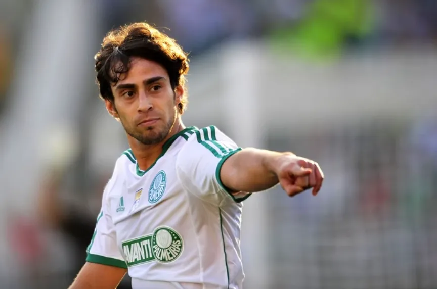 Ex-jogador do Palmeiras, Valdivia é acusado de estupro