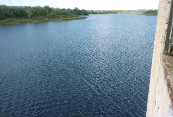 Dez agrotóxicos mais consumidos não é monitorado pela Embasa nos municípios de Paramirim, Rio de Contas e mais 6 cidades da região