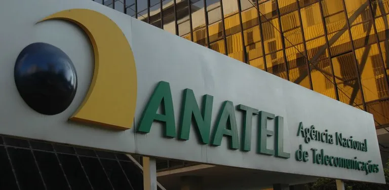 Anatel torna obrigatório reconhecimento facial para cadastro e manutenção de linhas de celular