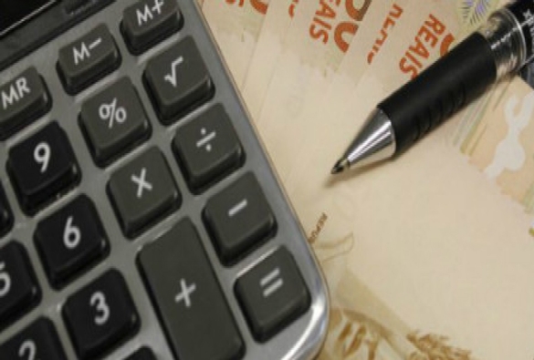 População brasileira já pagou R$ 1 trilhão em impostos este ano