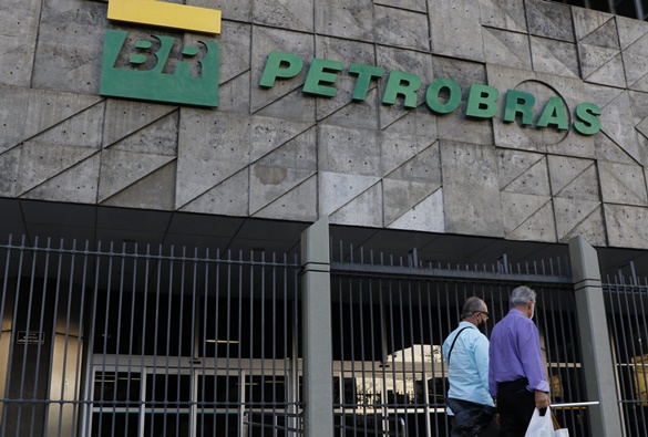 Mexer nos preços da Petrobras pode gerar desabastecimento, diz ministro