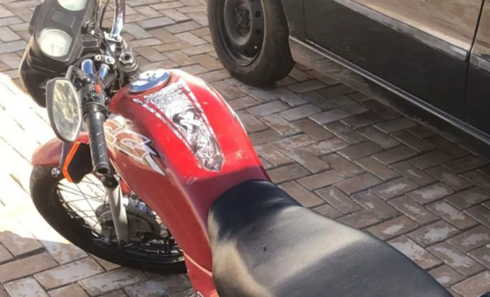 Motocicleta com motor adulterado é apreendida em Macaúbas