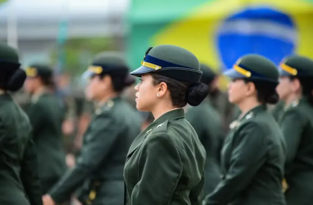 Alistamento militar feminino segue aberto até 30 de junho em Salvador