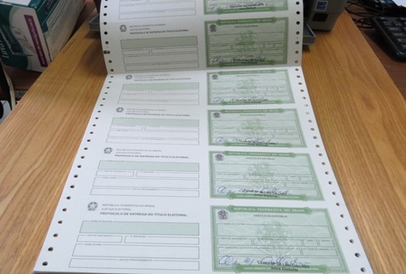 Eleitores têm até 27 de setembro para solicitar segunda via do título na cidade onde vota; saiba como