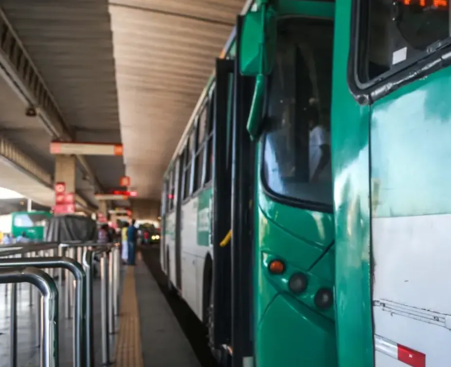 Projeto de Lei na Bahia propõe paradas fora dos pontos fixos para idosos e pessoas com deficiência