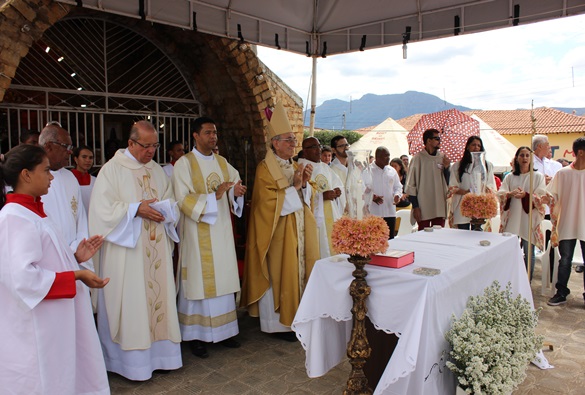 Livramento: Missa Campal e procissão marcam o encerramento dos Festejos do Bom Jesus do Taquari 