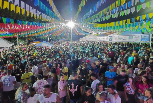 Festejos do Passa Quatro foi iniciado