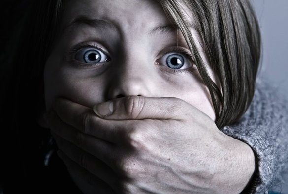 Estupros crescem 12,5% no 1º semestre no país e retomam patamar pré-pandemia; uma mulher ou uma menina é estuprada a cada 9 minutos