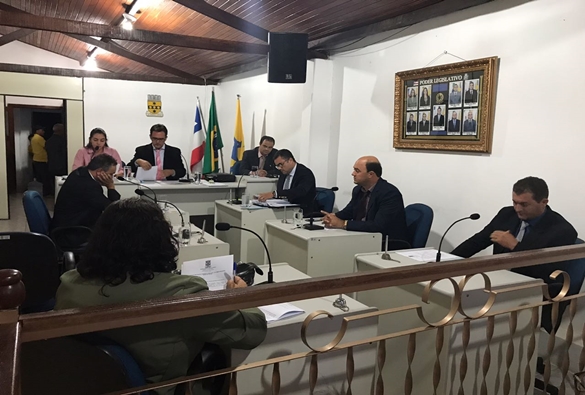 Rio de Contas: Legislativo realizou sessão recheada de polêmicas na noite de ontem (09) 