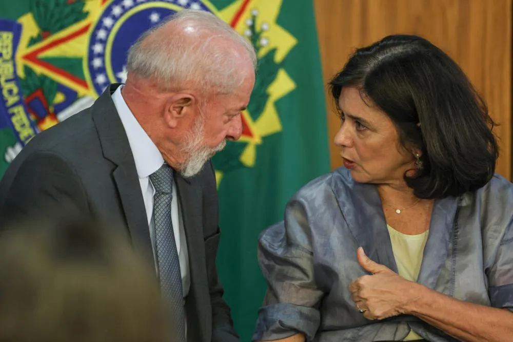 Presidente Lula demite Nísia Trindade do Ministério da Saúde