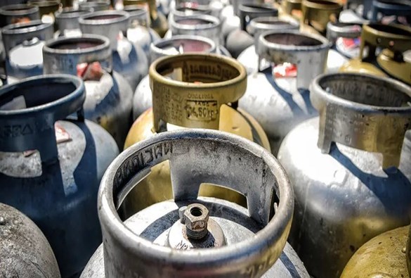 Gás de cozinha fica mais caro na Bahia a partir desta sexta