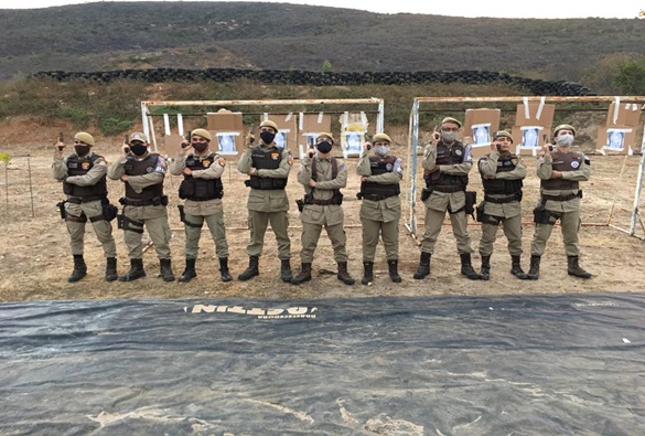 Policiais da 46ª CIPM em Livramento passam por treinamento de novas pistolas