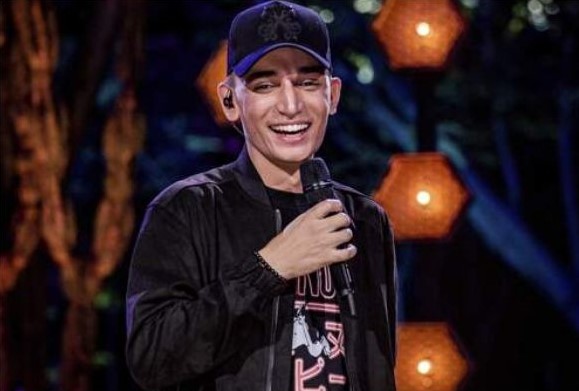 Cantor João Gomes é acusado de plágio