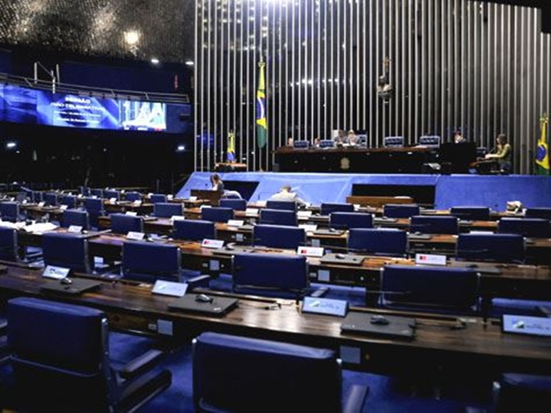 Senado deve votar texto alternativo para financiar campanhas eleitorais