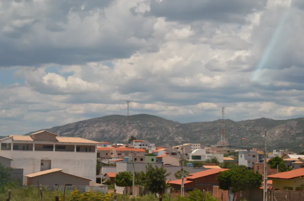 Polícia Militar cumpre mandado de prisão por homicídio em Paramirim