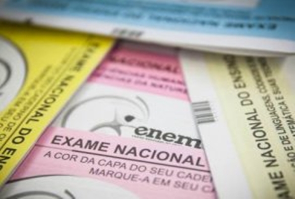 Estudantes concluintes do Ensino Médio têm gratuidade no ENEM