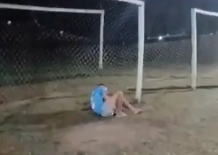 Adolescente de 16 anos morre após levar bolada no peito