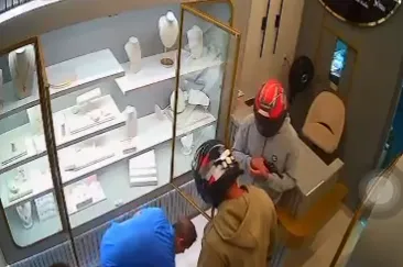 Joalheria é assaltada a mão armada em Livramento de Nossa Senhora