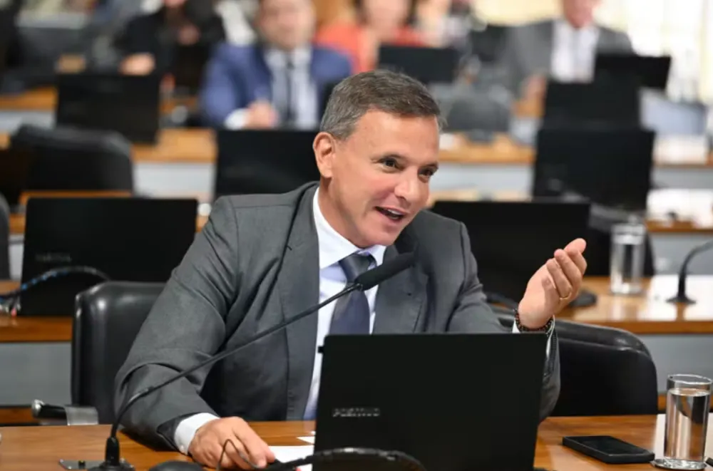 Senado aprova projeto que torna crimes de pedofilia inafiançáveis