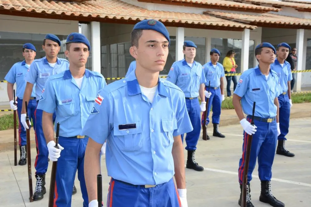 Colégios da Polícia Militar abrem inscrições para processo seletivo na Bahia