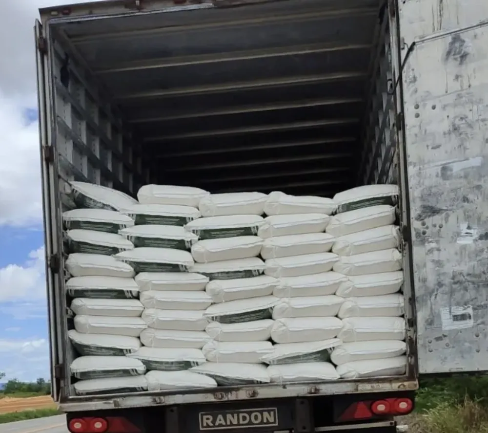 Carga de trigo sem nota fiscal é apreendida em Tanhaçu