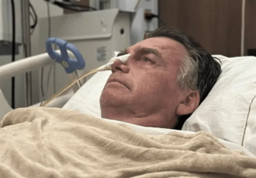 PGR se manifesta a favor de prisão domiciliar para Bolsonaro