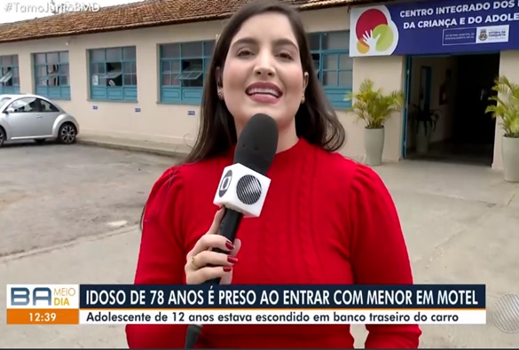 Idoso preso ao entrar em motel com adolescente escondido no banco traseiro do carro na BA fica em silêncio durante depoimento