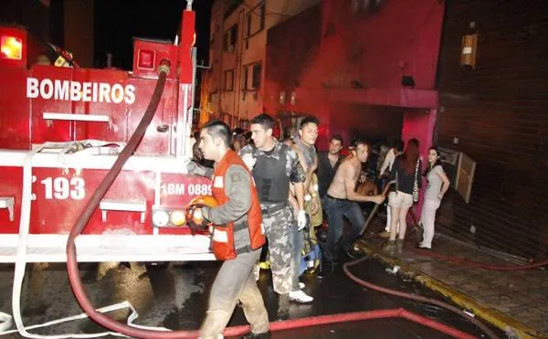 Ministro do STF determina prisão de condenados pelo incêndio na Boate Kiss