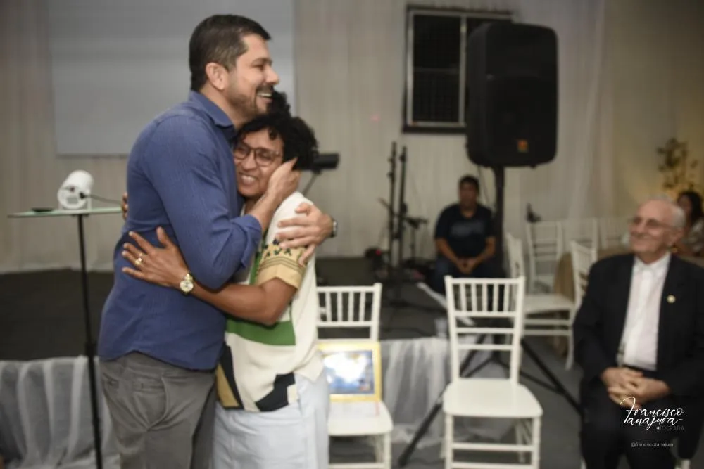 Despedida emocionante marca partida de Irmã Reginalda de Livramento