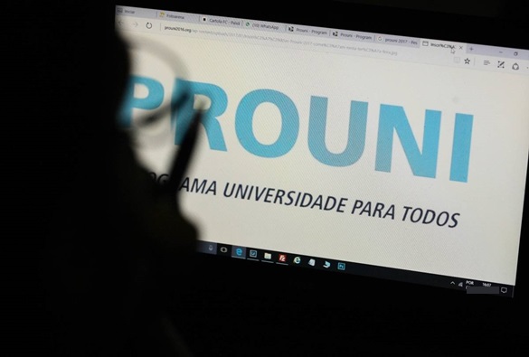 Prouni abre inscrições para bolsas de estudos a partir de hoje