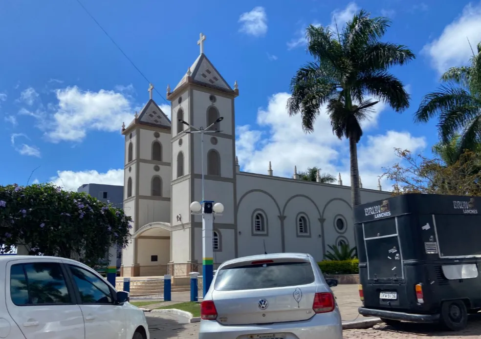 Prefeito de Barra da Estiva estuda terceirização do abastecimento de água